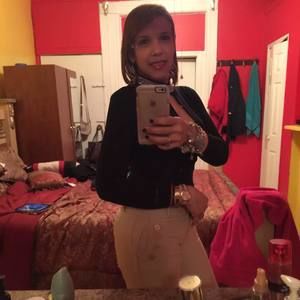 Meet your Posher, Iluminada